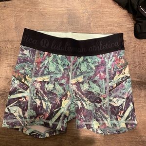Lululemon biker shorts